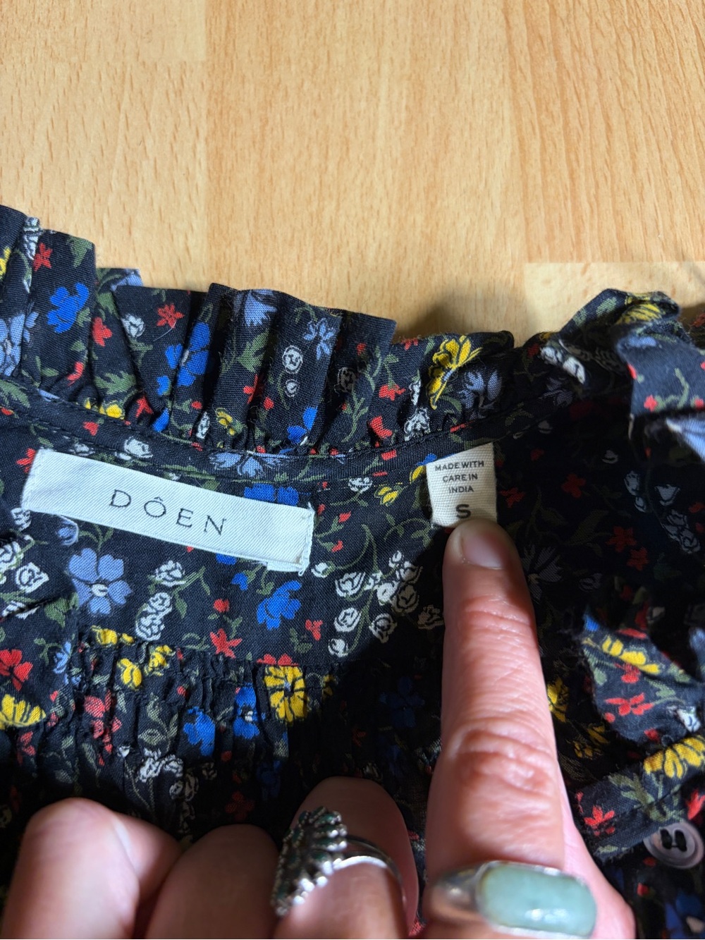 Doen O’Keefe Blouse Black and Wildflower Floral Smocked-Yoke Peasant Blouse S - Picture 9 of 15
